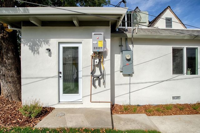 810 13th St, Marysville, CA 95901