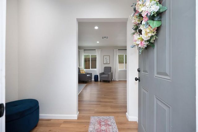 810 13th St, Marysville, CA 95901