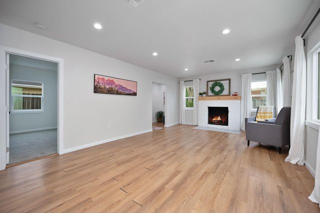 810 13th St, Marysville, CA 95901