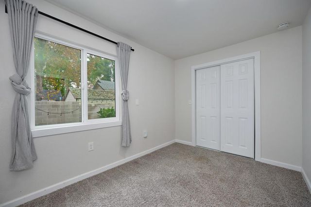 810 13th St, Marysville, CA 95901