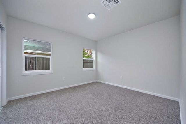 810 13th St, Marysville, CA 95901