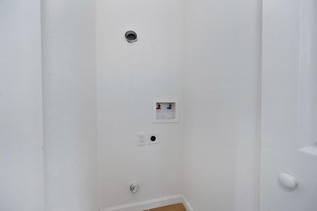 810 13th St, Marysville, CA 95901