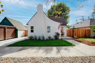 810 13th St, Marysville, CA 95901