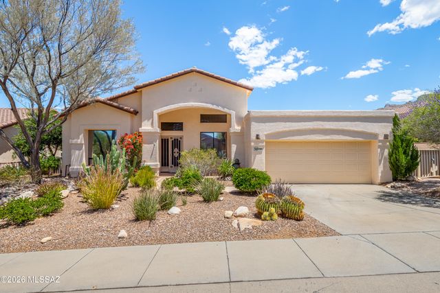 10290 N Calle Del Carnero, Oro Valley, AZ 85737