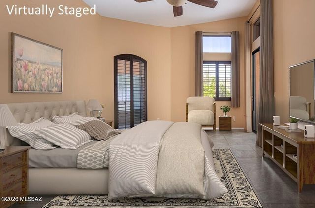 10290 N Calle Del Carnero, Oro Valley, AZ 85737