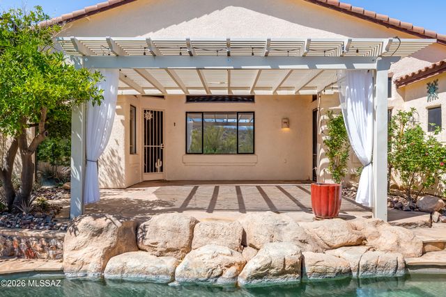 10290 N Calle Del Carnero, Oro Valley, AZ 85737
