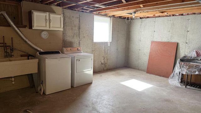 38 Oakwood STREET, Williams Bay, WI 53191