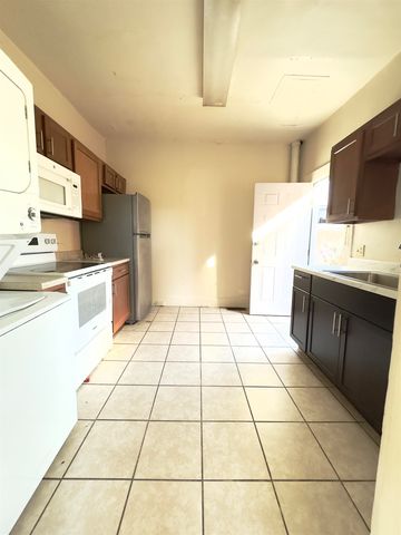 616 John Marshall Drive, Huntington, WV 25703