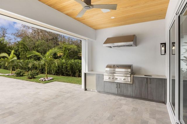 3208 Blue Cypress Lane, Wellington, FL 33414