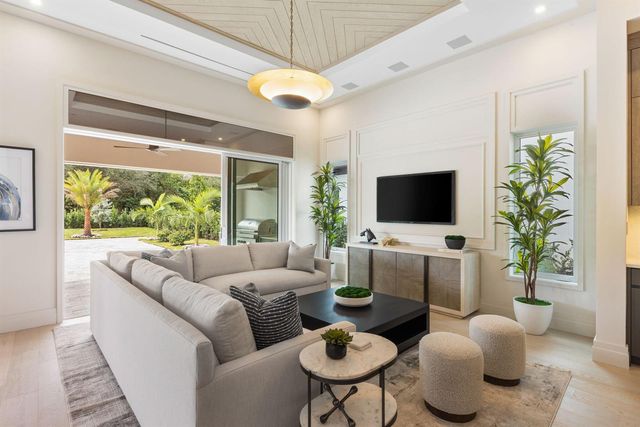 3208 Blue Cypress Lane, Wellington, FL 33414