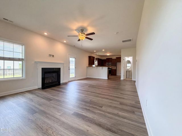 216 Hardaway Point, Clayton, NC 27527