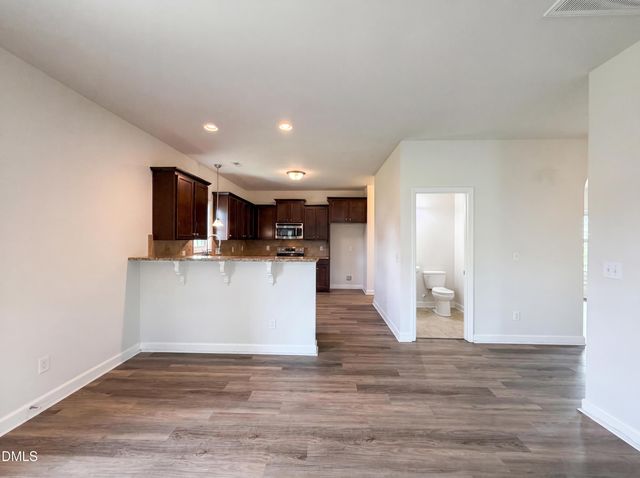 216 Hardaway Point, Clayton, NC 27527