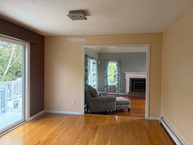 12 Longview Dr, Kingston, MA 02364