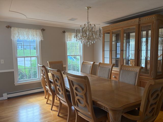 12 Longview Dr, Kingston, MA 02364