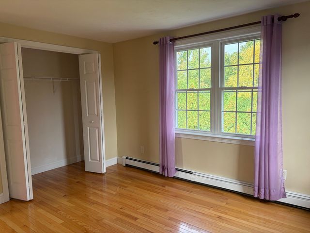 12 Longview Dr, Kingston, MA 02364