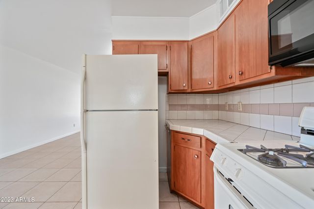 6238 N 10th Street, Phoenix, AZ 85014