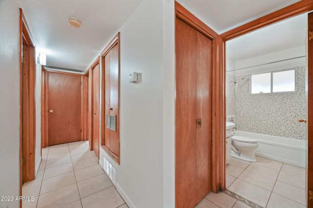 6238 N 10th Street, Phoenix, AZ 85014