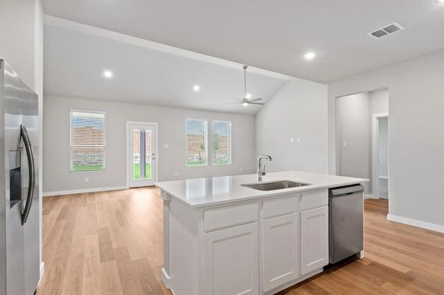 2010 Sandpiper Way, Princeton, TX 75407