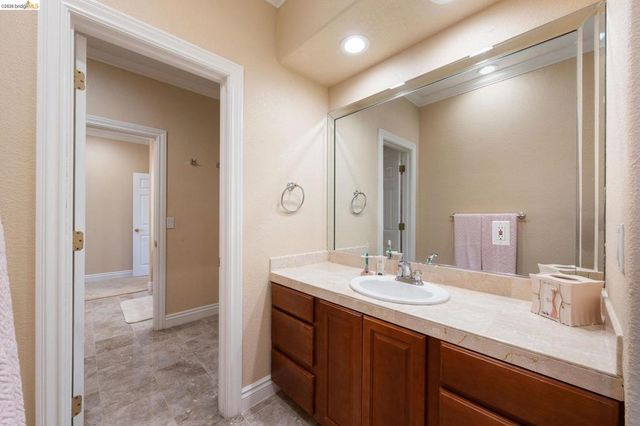 96 Shell Place, Discovery Bay, CA 94505
