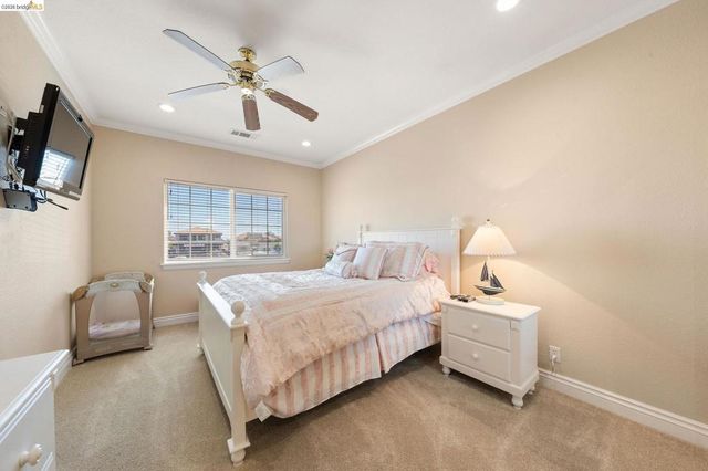 96 Shell Place, Discovery Bay, CA 94505