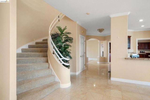 96 Shell Place, Discovery Bay, CA 94505
