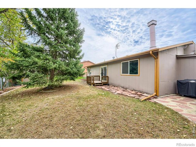 2542 Cambridge Drive, Longmont, CO 80503