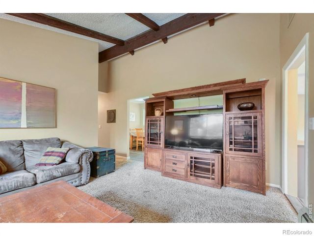 2542 Cambridge Drive, Longmont, CO 80503
