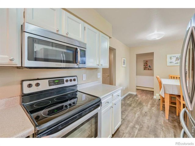2542 Cambridge Drive, Longmont, CO 80503