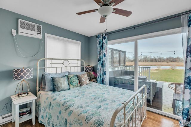 53 W End Avenue, East Quogue, NY 11942