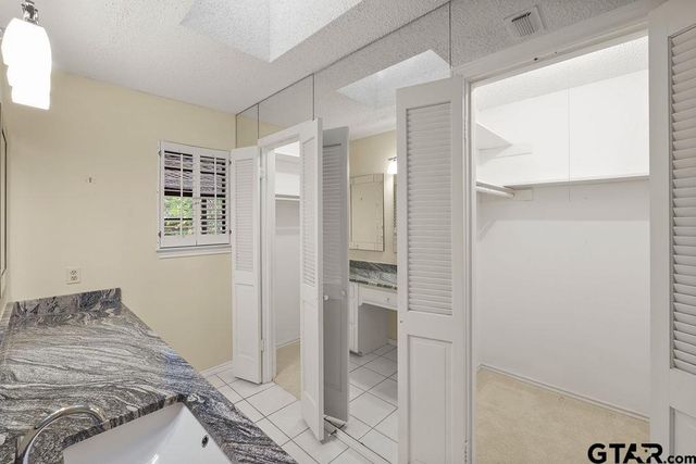 641 Hideaway ln E, Hideaway, TX 75771
