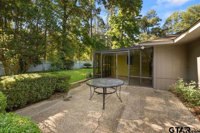 641 Hideaway ln E, Hideaway, TX 75771