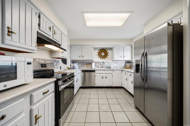200 Pretti Pt Apt G4, Hot Springs, AR 71913