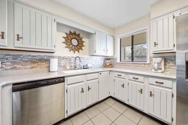 200 Pretti Pt Apt G4, Hot Springs, AR 71913