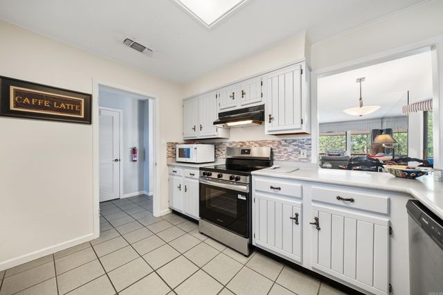 200 Pretti Pt Apt G4, Hot Springs, AR 71913