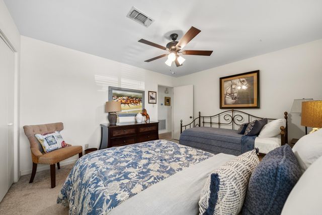 200 Pretti Pt Apt G4, Hot Springs, AR 71913