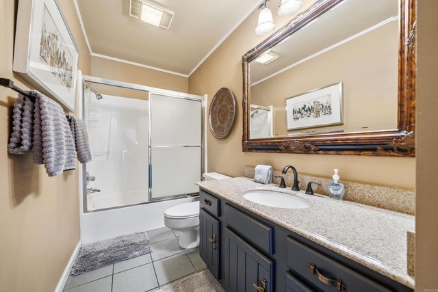 200 Pretti Pt Apt G4, Hot Springs, AR 71913