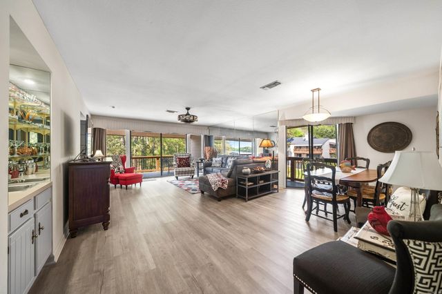 200 Pretti Pt Apt G4, Hot Springs, AR 71913