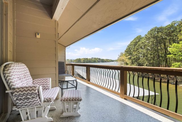 200 Pretti Pt Apt G4, Hot Springs, AR 71913