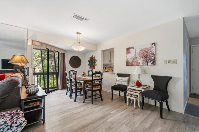 200 Pretti Pt Apt G4, Hot Springs, AR 71913