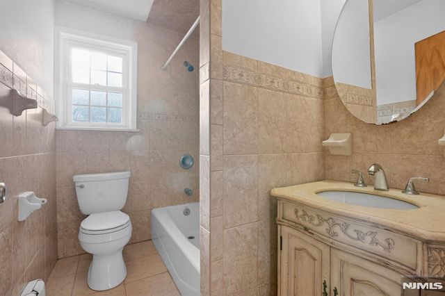 145 River Drive, Elmwood Park, NJ 07407