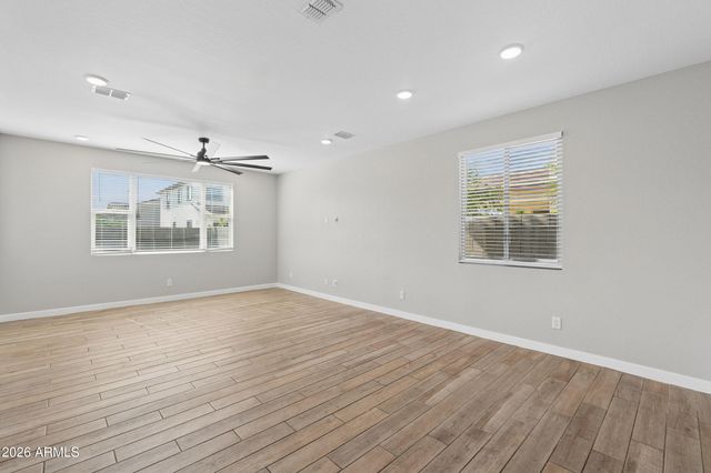 10220 N 49TH Avenue, Glendale, AZ 85302