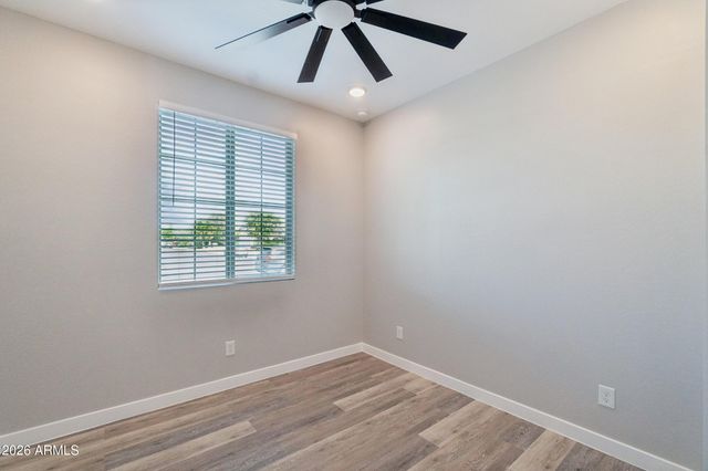 10220 N 49TH Avenue, Glendale, AZ 85302