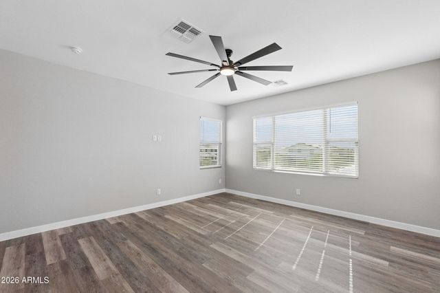 10220 N 49TH Avenue, Glendale, AZ 85302