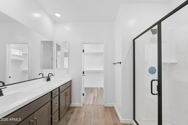 10220 N 49TH Avenue, Glendale, AZ 85302