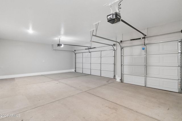 10220 N 49TH Avenue, Glendale, AZ 85302
