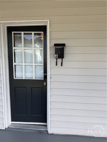 530 E 35th Street A, Savannah, GA 31401
