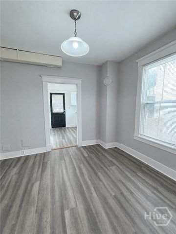 530 E 35th Street A, Savannah, GA 31401