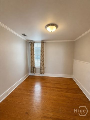 530 E 35th Street A, Savannah, GA 31401
