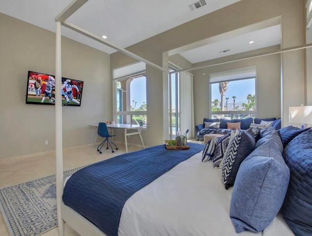 81045 Golf View Drive, La Quinta, CA 92253