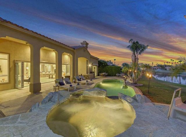 81045 Golf View Drive, La Quinta, CA 92253